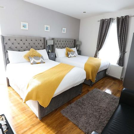 Mandalay Hotel Portrush Bagian luar foto