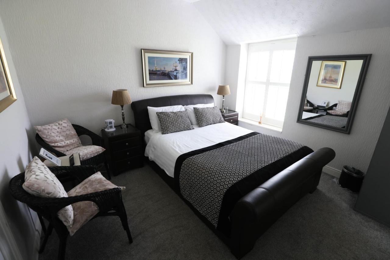 Mandalay Hotel Portrush Bagian luar foto